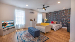 Collins Garden Park, Pet Friendly,1st Floor Studio